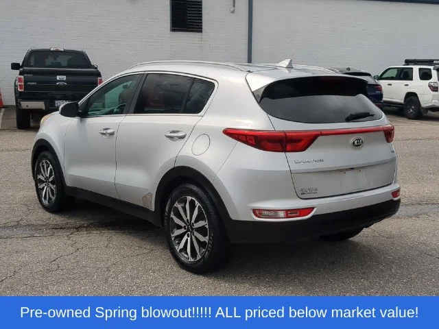 Used 2017 Silver Kia EX image 11