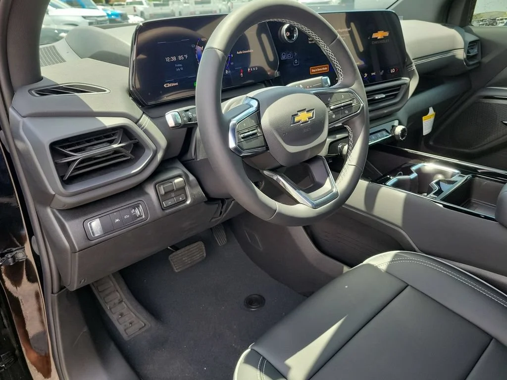 New 2026 Black Chevrolet LT - Standard Range image 10