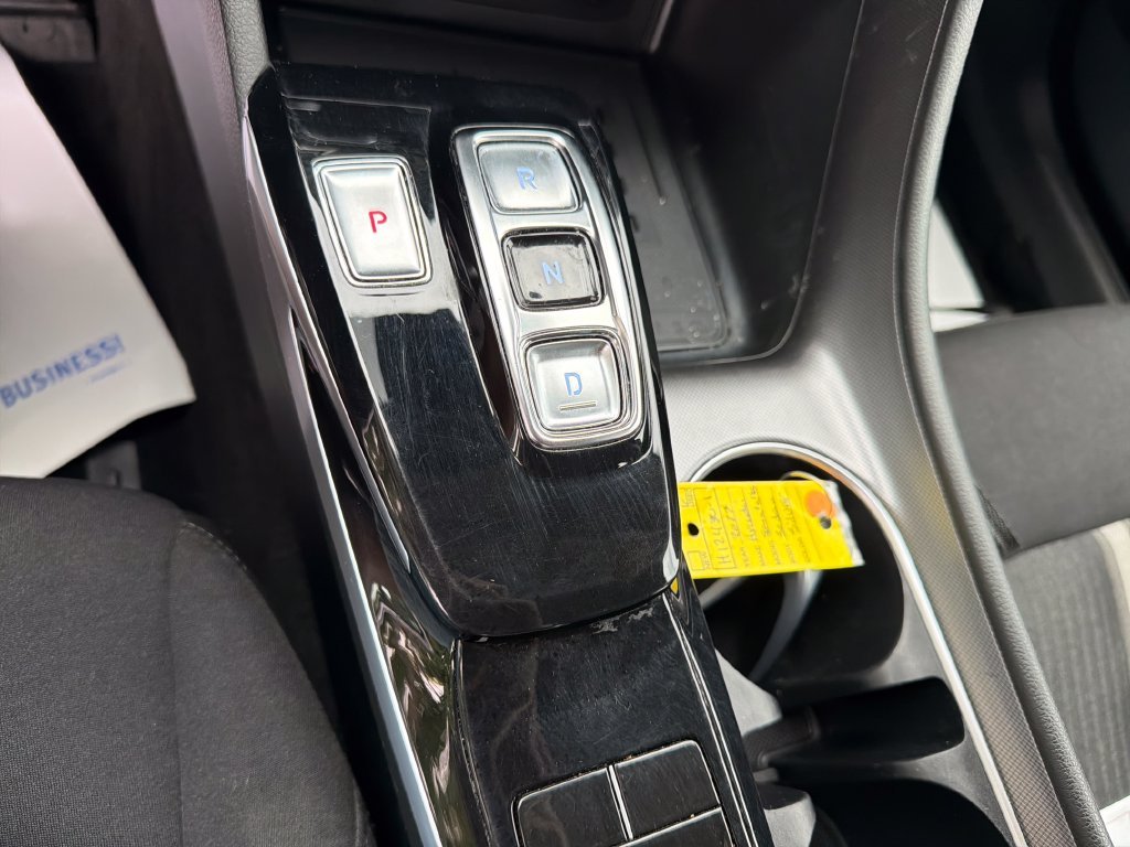 Used 2023 Silver Hyundai SEL image 37
