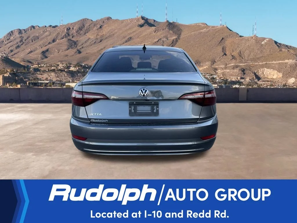 Used 2021 Gray Volkswagen 1.4T SE image 4