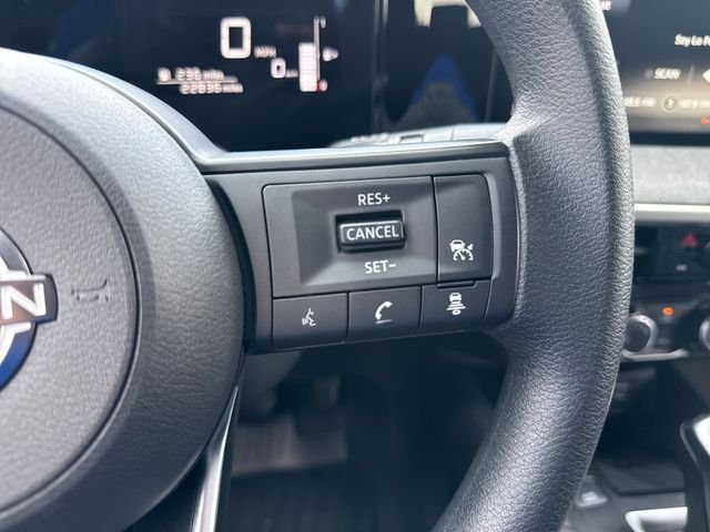 Used 2025 Brown Nissan SV image 30