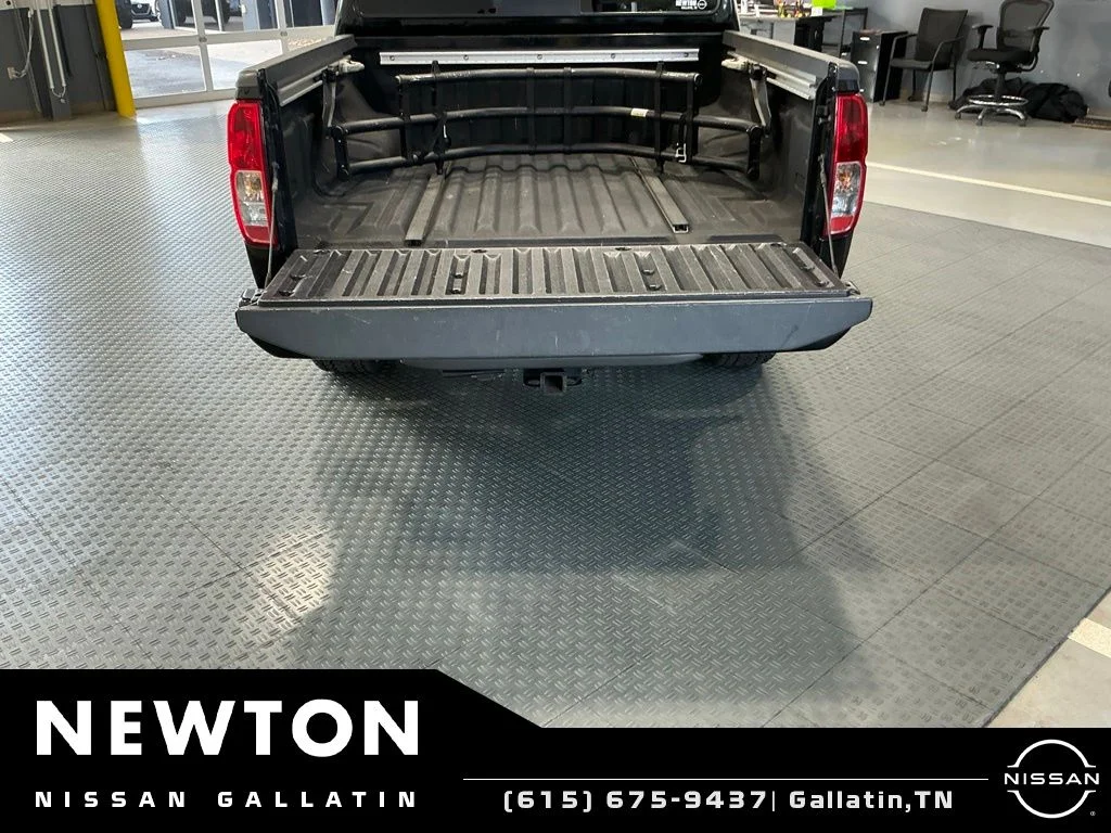 Used 2018 Magnetic Black Nissan SV image 10