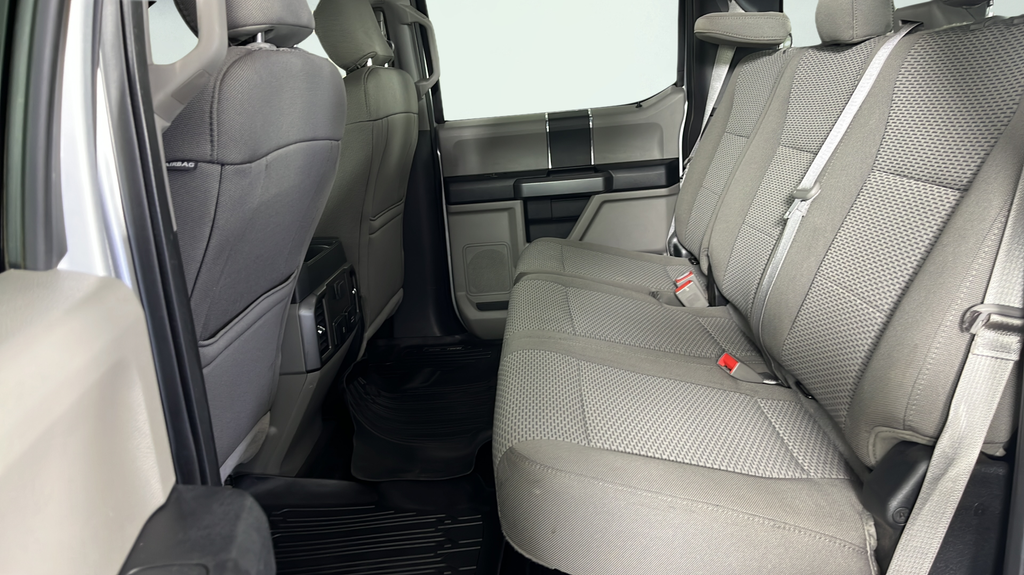 Used 2018 Silver Ford XLT image 41