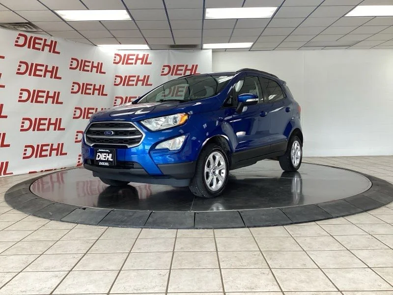 Used 2020 Blue Ford SE image 3