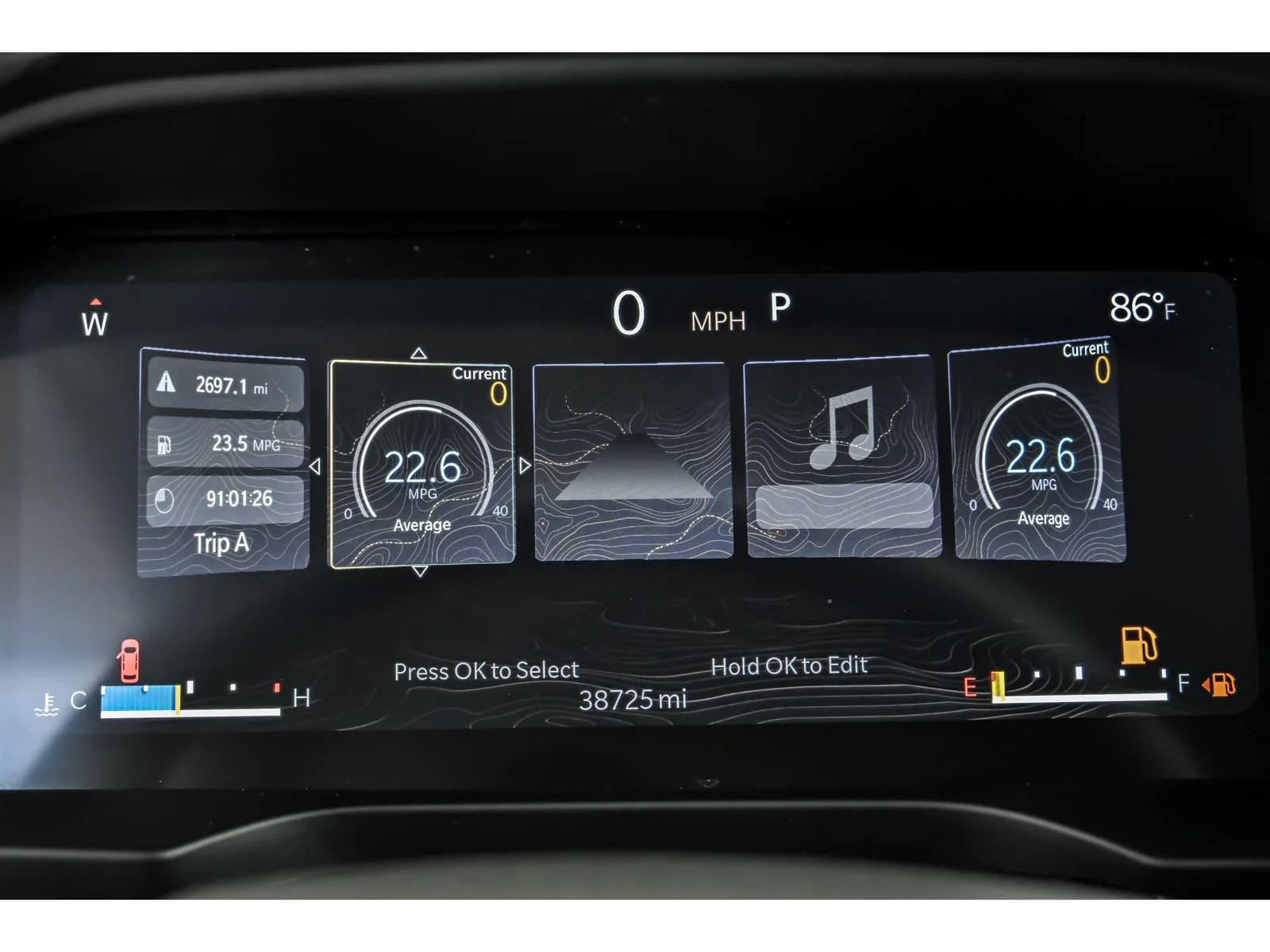Used 2023 Black Jeep Laredo image 15