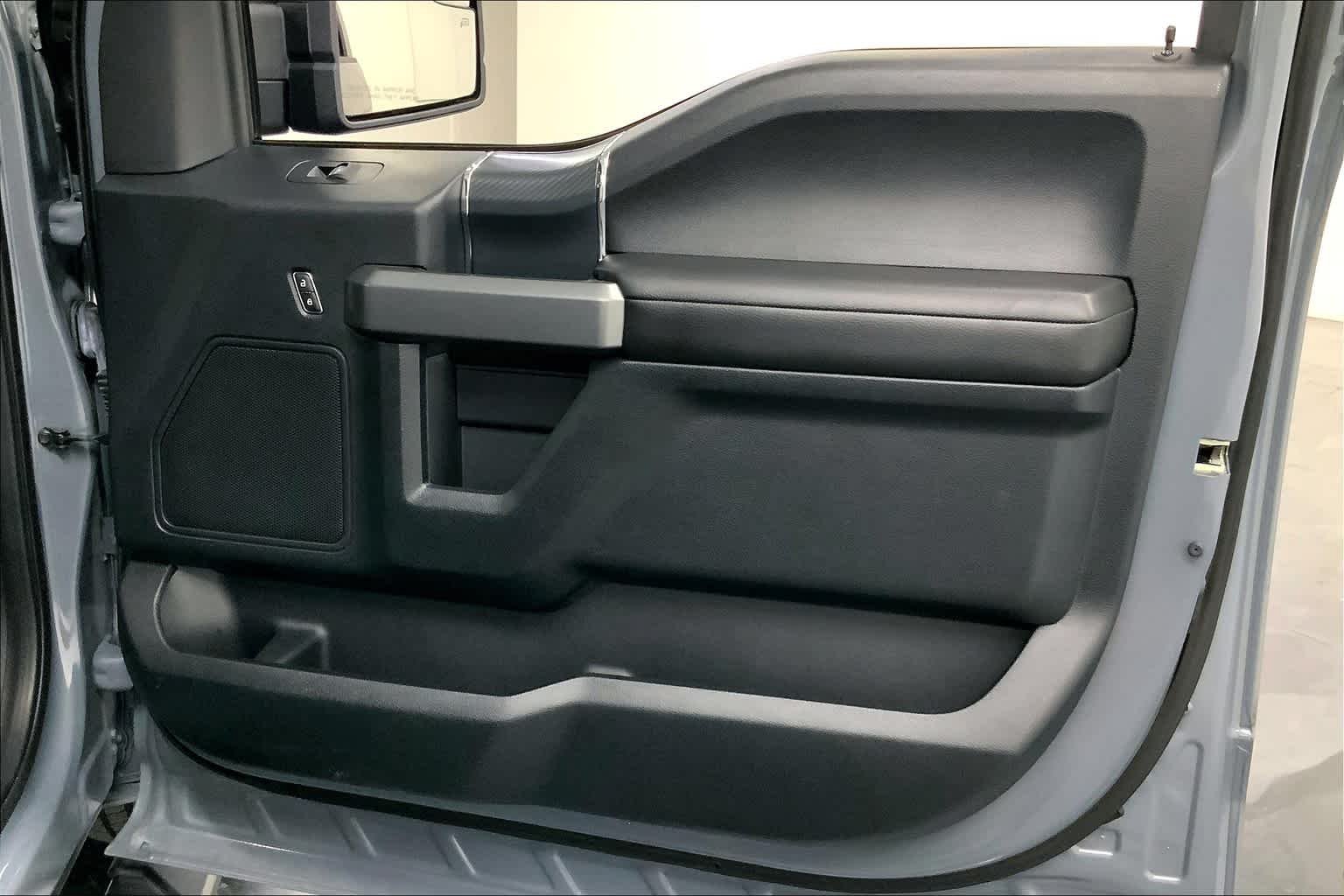 Used 2019 Abyss Gray Metallic Ford XLT image 20