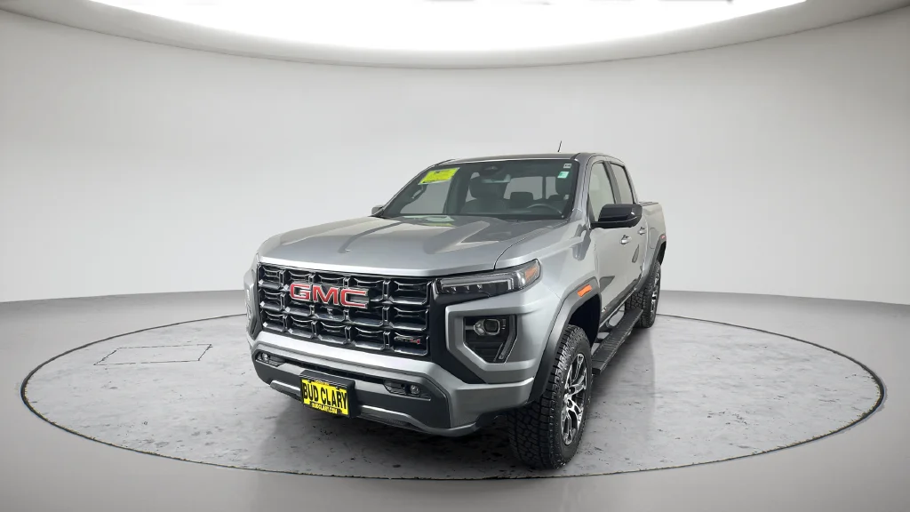 2023 GMC Canyon AT4
