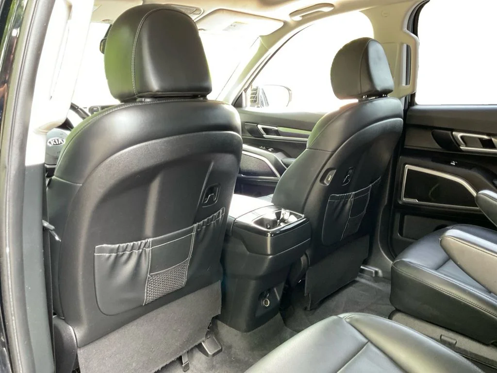 Used 2021 Black Kia S image 32