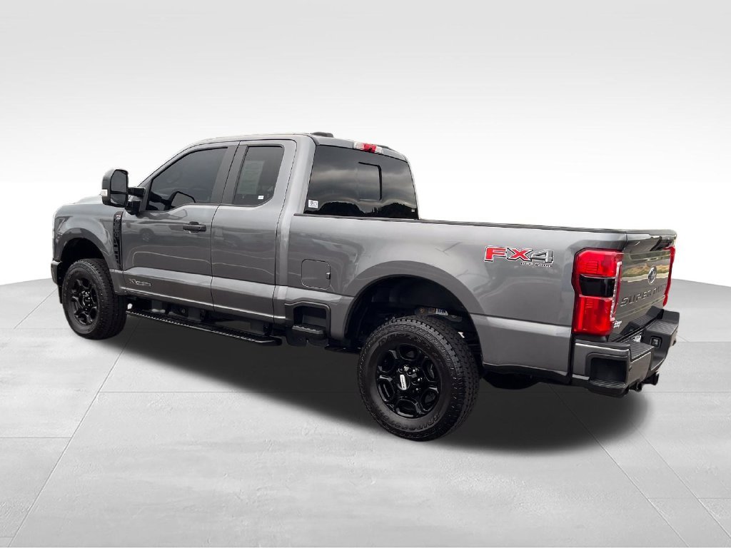 Used 2024 Gray Ford XL image 3
