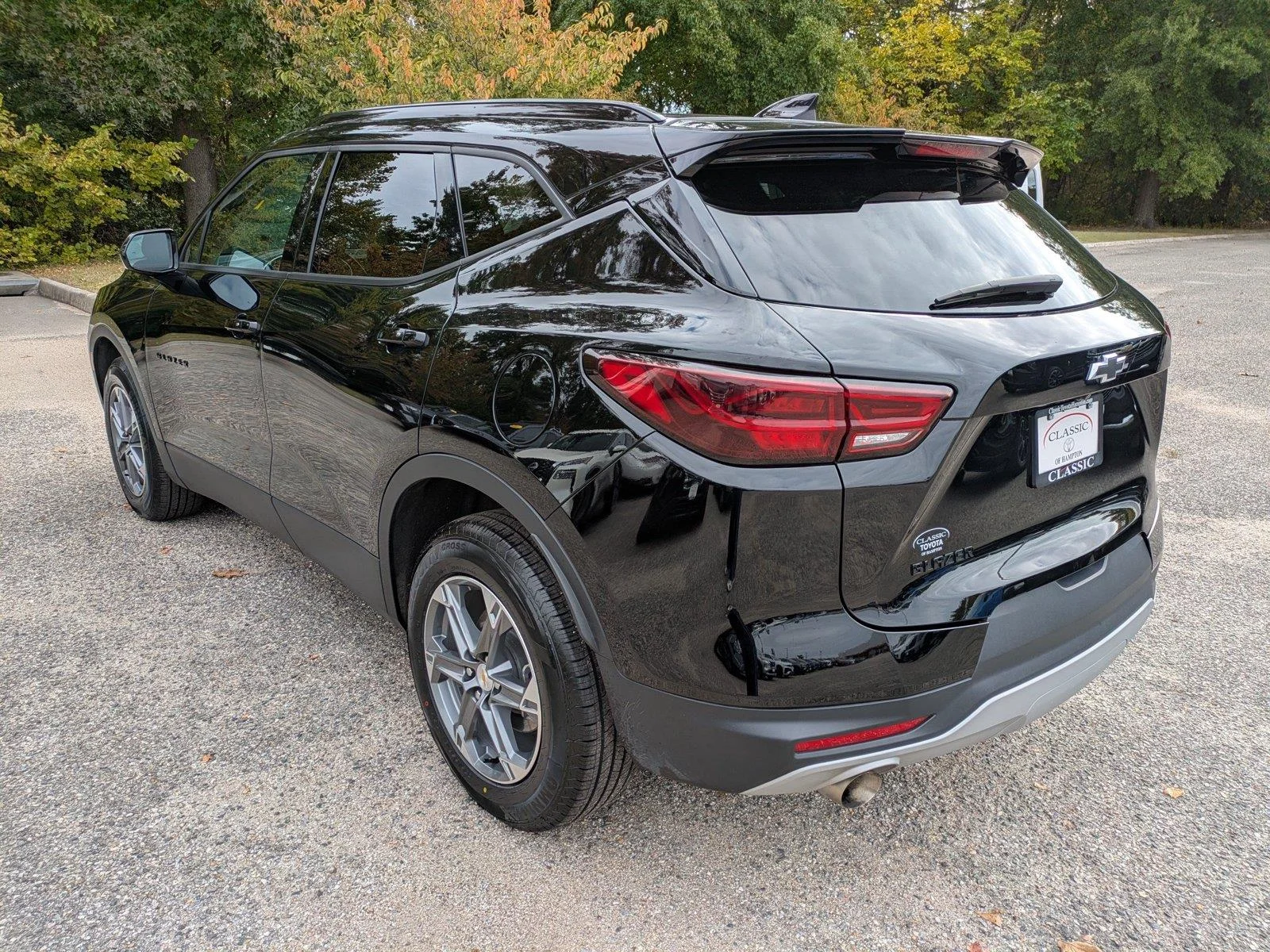 Used 2024 Black Chevrolet LT image 6