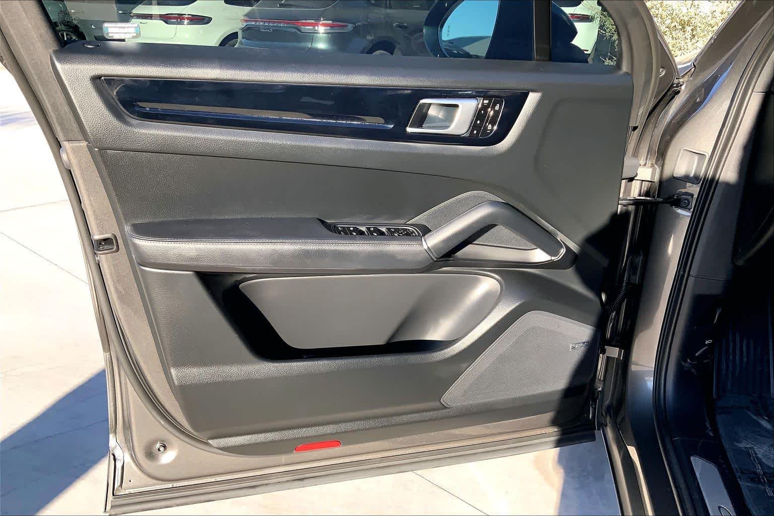 Used 2021 Quartzite Grey Metallic Porsche  image 16