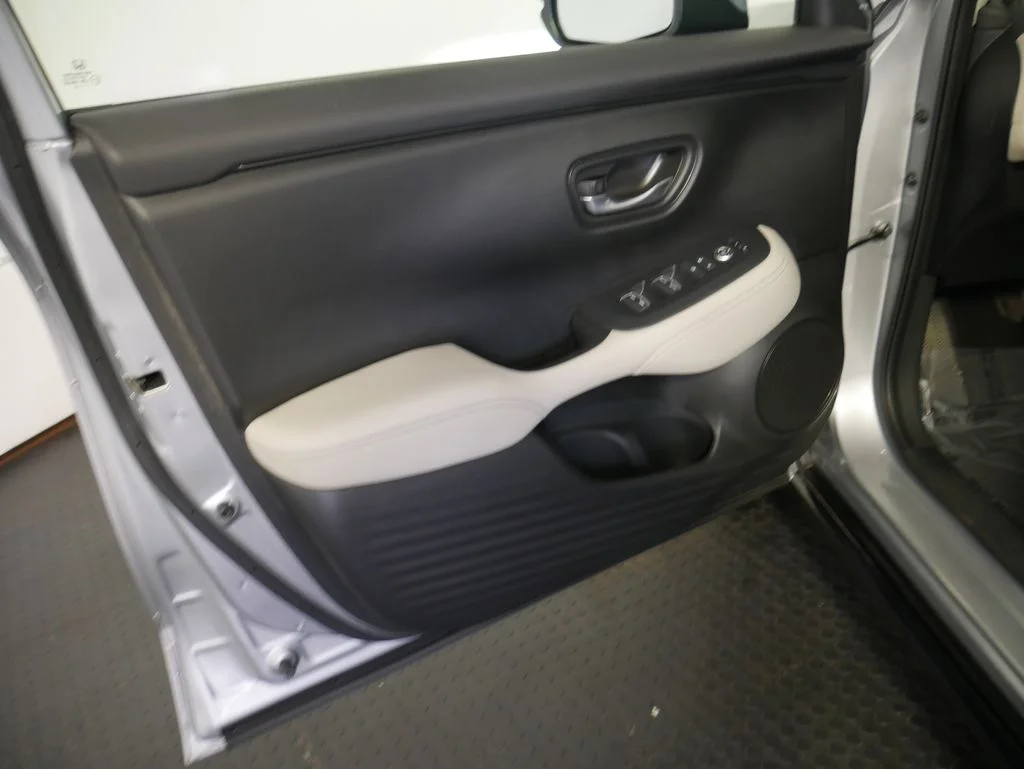2023 Honda HR-V EX-L - Photo 14