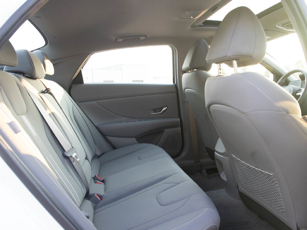 Certified Used 2025 Serenity White Hyundai SEL Convenience IVT image 14