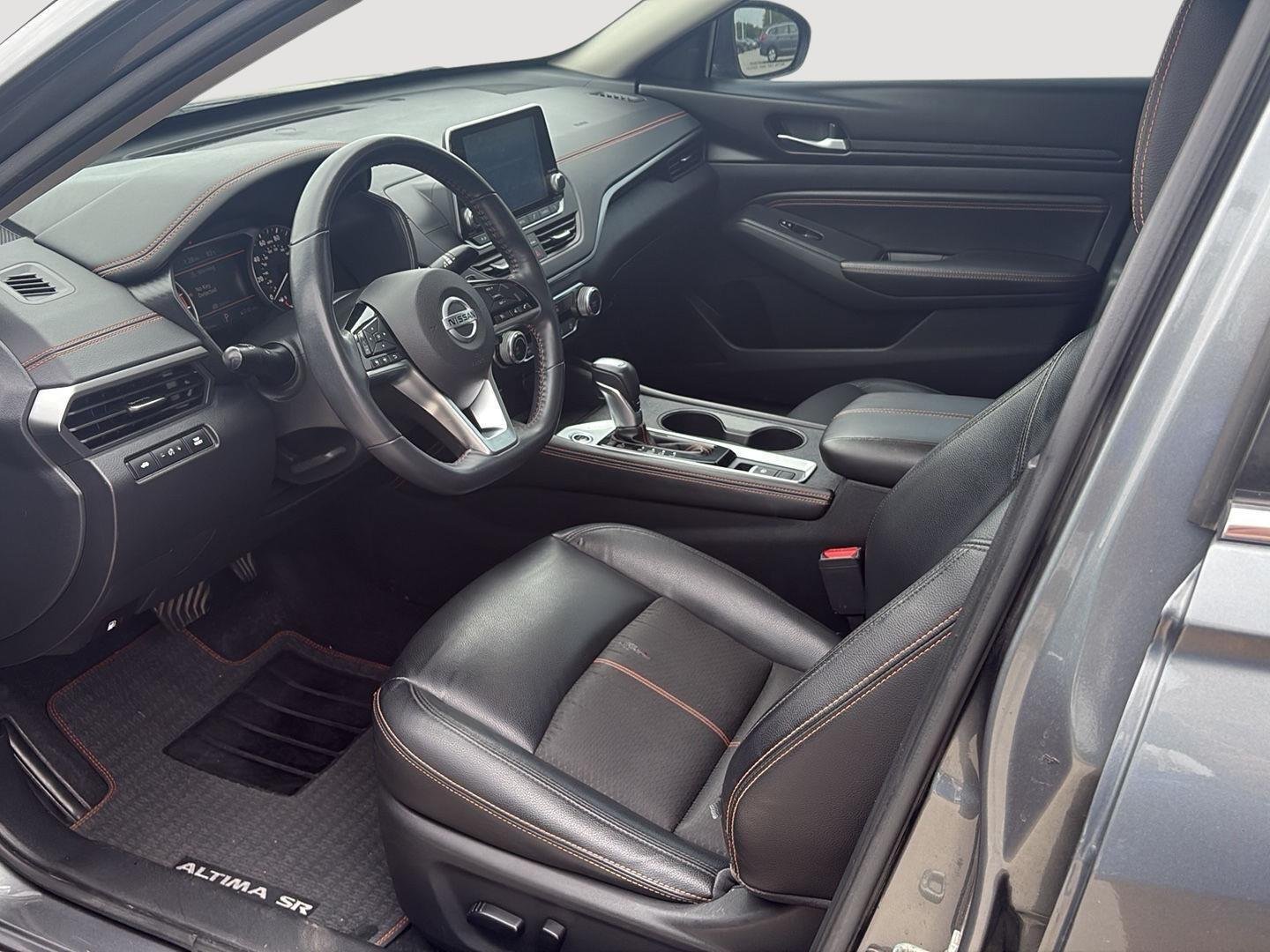 Used 2020 Gun Metallic Nissan 2.5 SR image 18