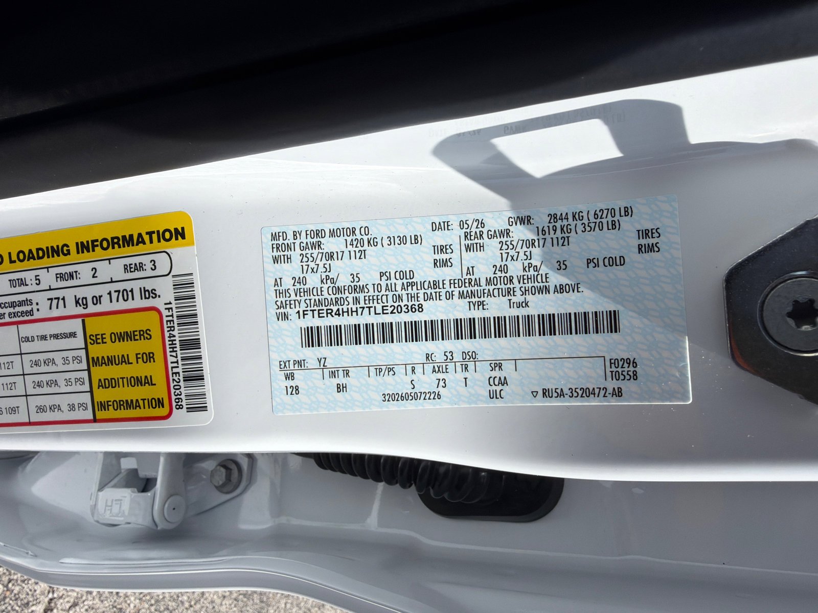 New 2026 Oxford White Ford XLT image 32
