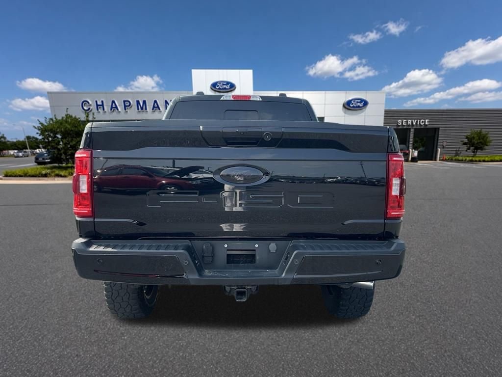 Used 2023 Black Metallic Ford XLT image 4