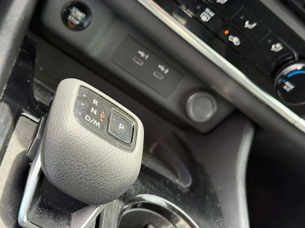 Used 2024 Silver Nissan S image 37