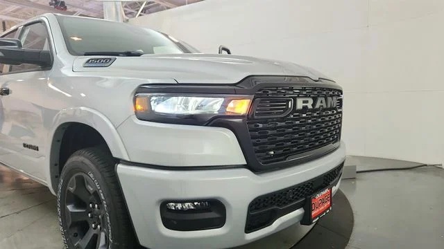 New 2026 Silver Zynith Exterior Paint RAM Big Horn/Lone Star image 25