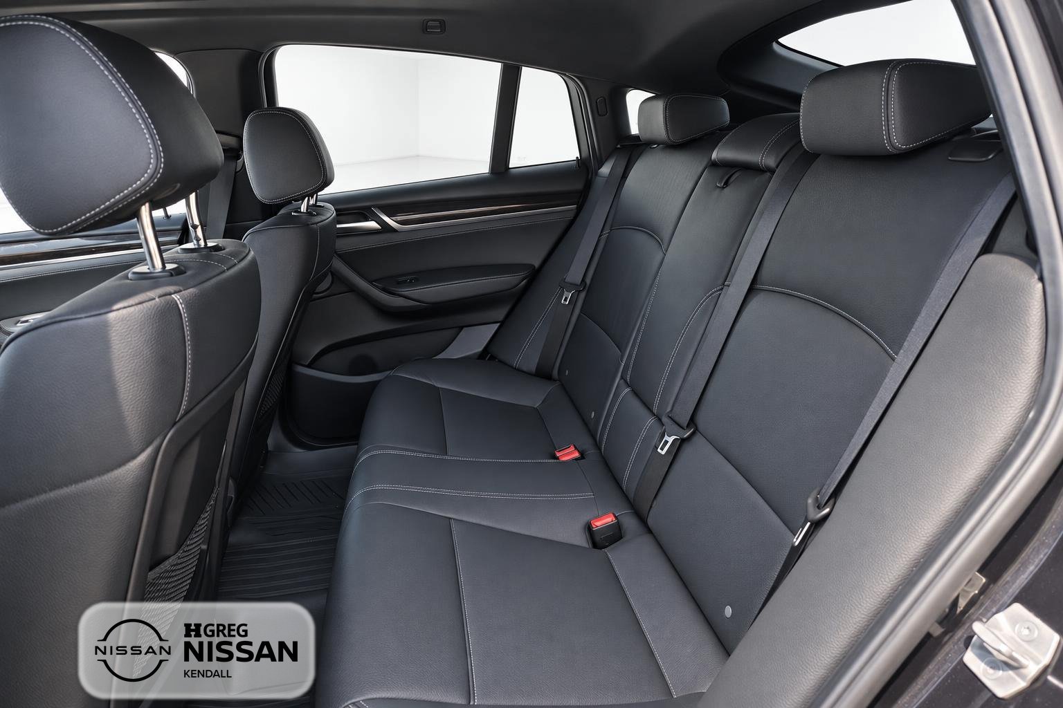 Used 2018 Black BMW M40i image 9