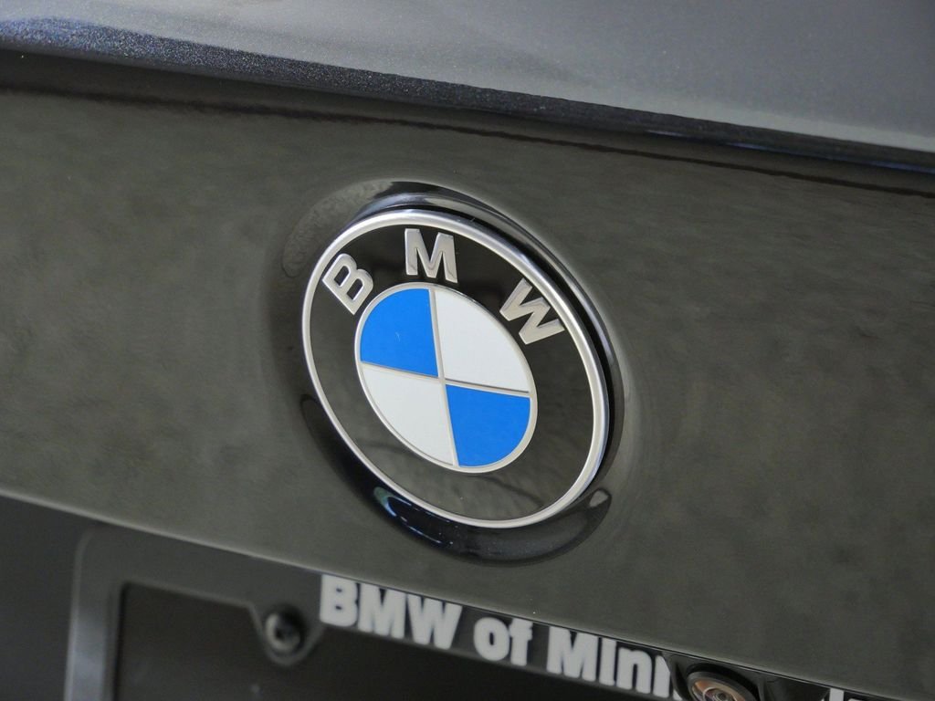 New 2026 Black Sapphire Metallic BMW 330i xDrive image 11