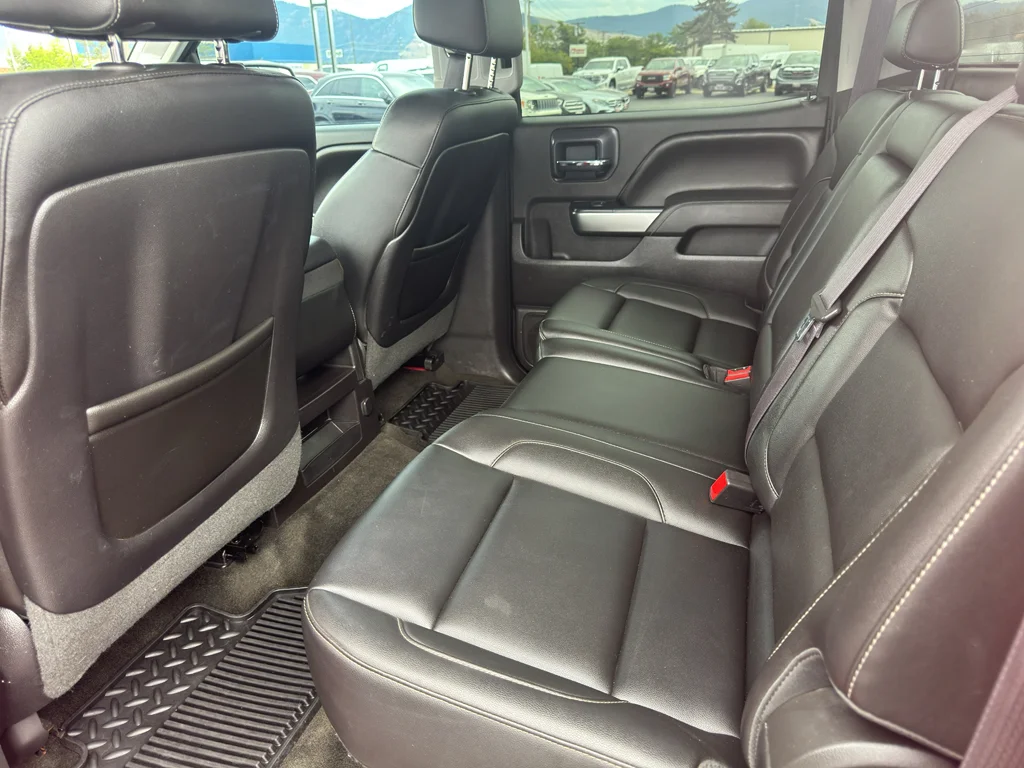 Used 2014 VICTORY RED Chevrolet LT image 6