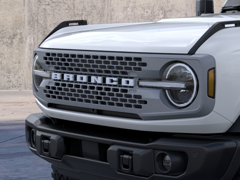 New 2026 Oxford White Ford Badlands® image 19