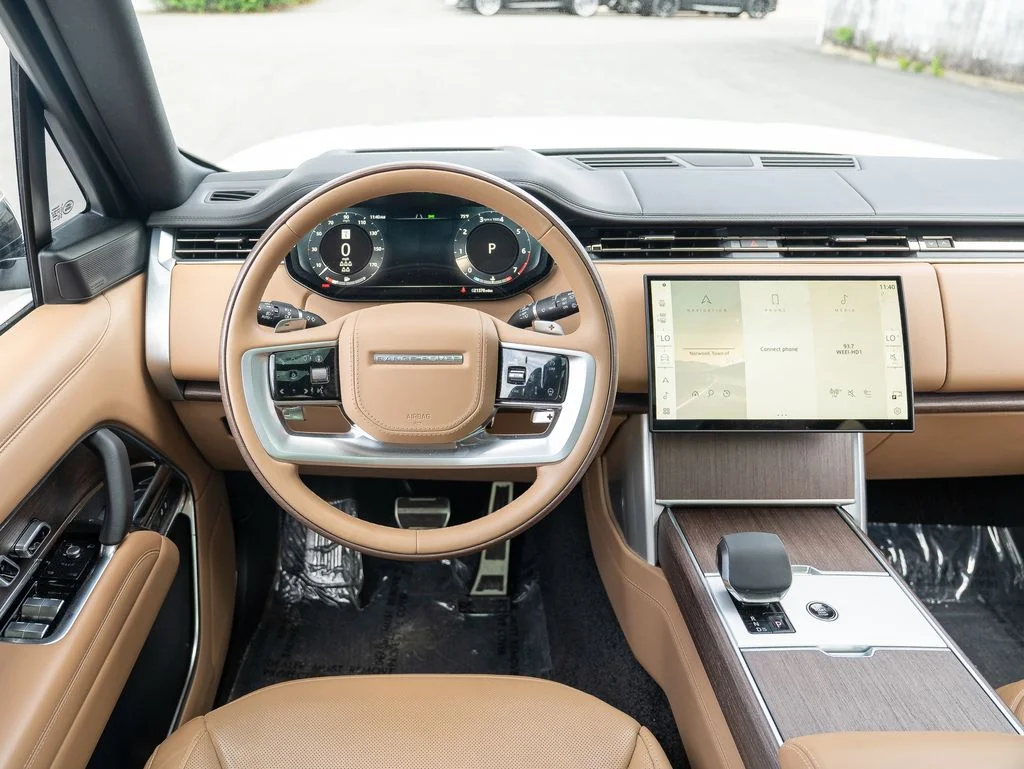 Certified Used 2025 White Land Rover SE image 13