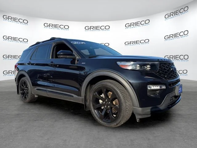 Certified Used 2023 Agate Black Metallic Ford ST-Line image 1