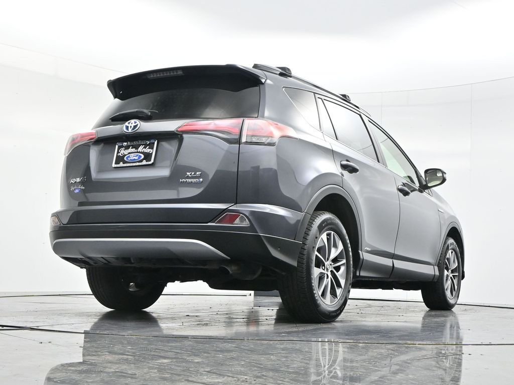 Used 2017 Magnetic Gray Metallic Toyota XLE image 48