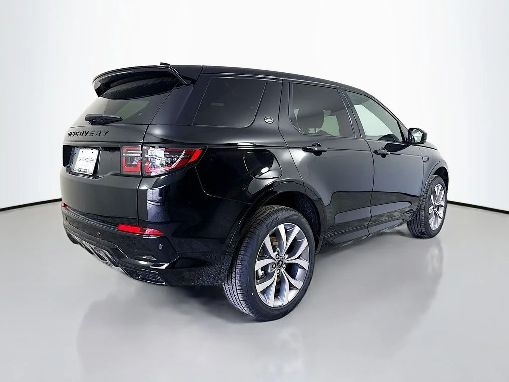 New 2026 Santorini Black Land Rover Landmark image 5