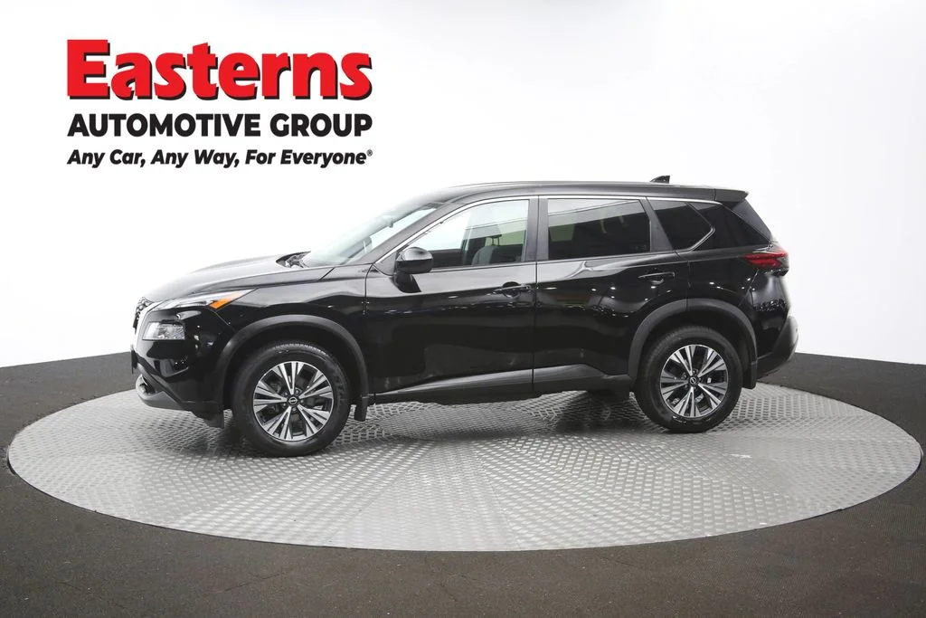 Used 2023 Black Nissan SV image 59