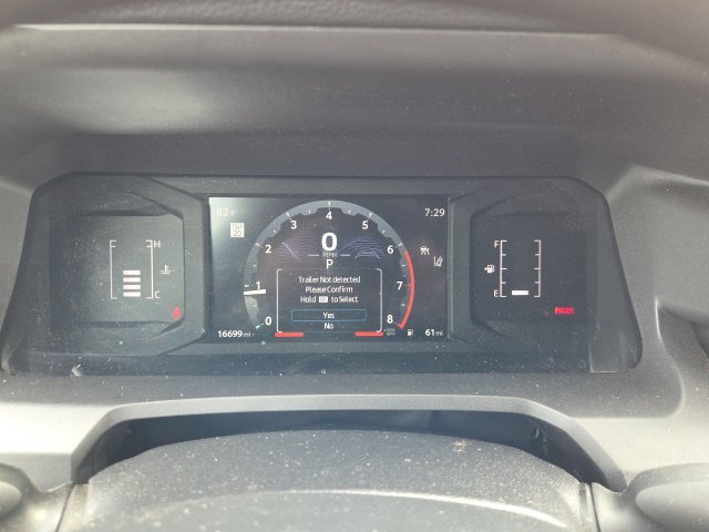 Used 2025  Toyota SR5 image 24