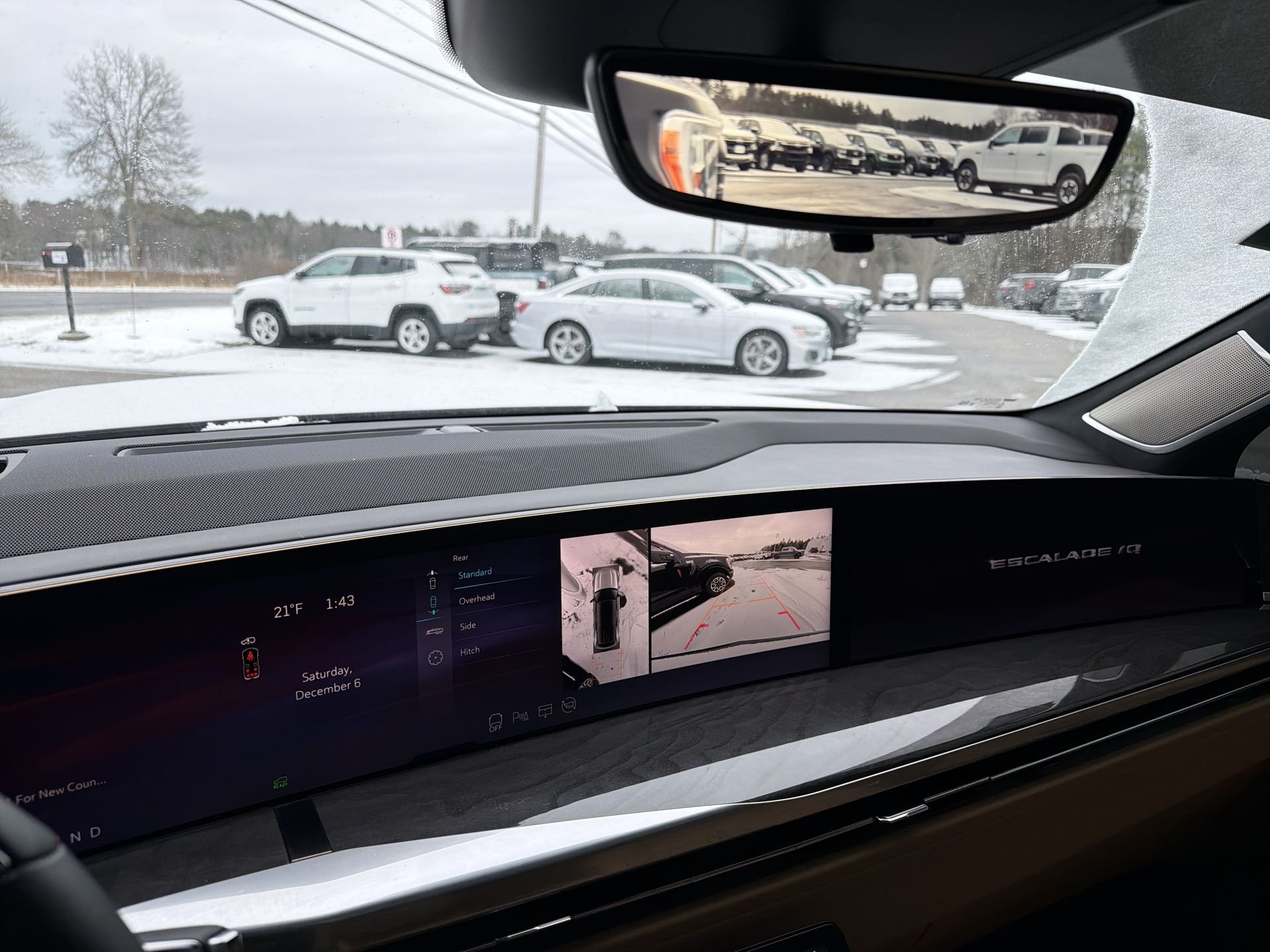 Used 2025 Black Cadillac Sport 2 image 10