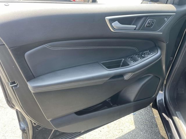 2024 Ford Edge Titanium - Photo 18