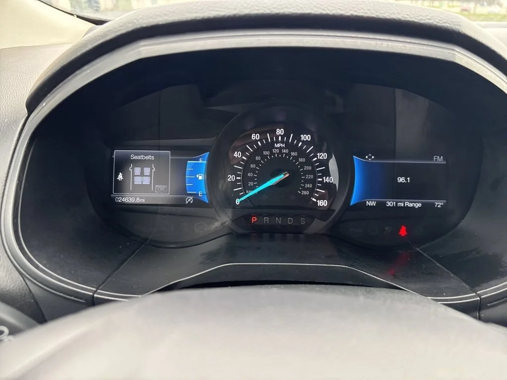 2022 Ford Edge SEL - Photo 7