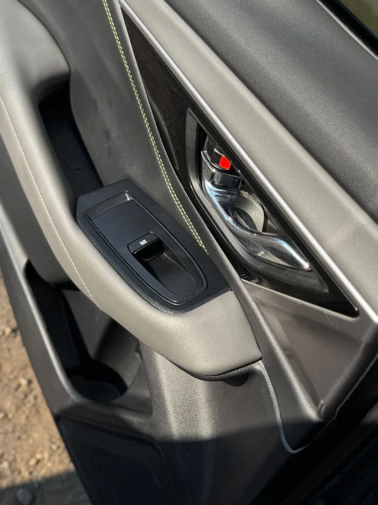 Used 2020 Silver Subaru Onyx Edition XT image 38