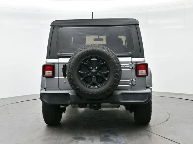 Used 2020 Billet Silver Met Jeep Willys Sport image 6