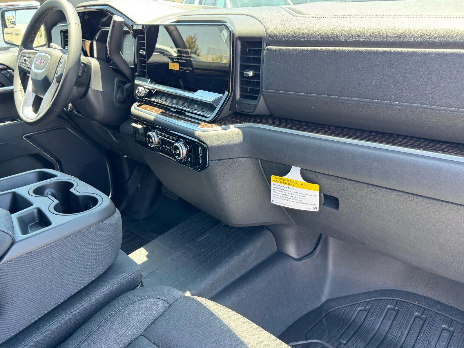 New 2026 Onyx Black GMC Elevation image 7