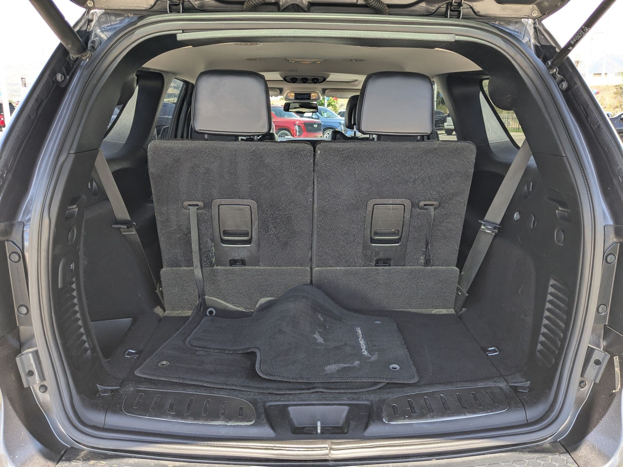 Used 2014 Black Dodge Limited image 32