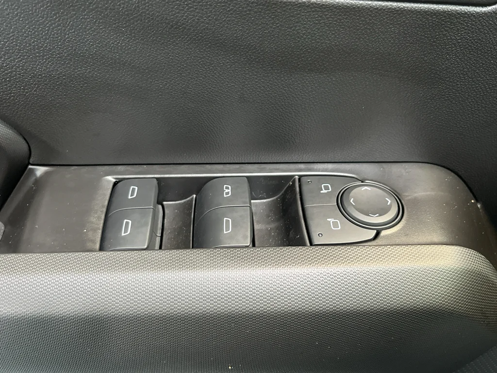 2026 Chevrolet Colorado LT - Photo 27