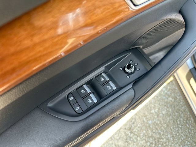 Used 2023  Audi S line Premium Plus image 26
