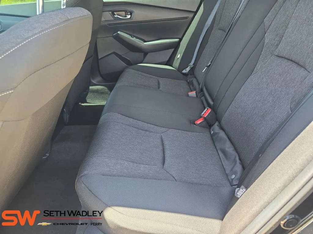 Used 2025 Black Honda SE image 14