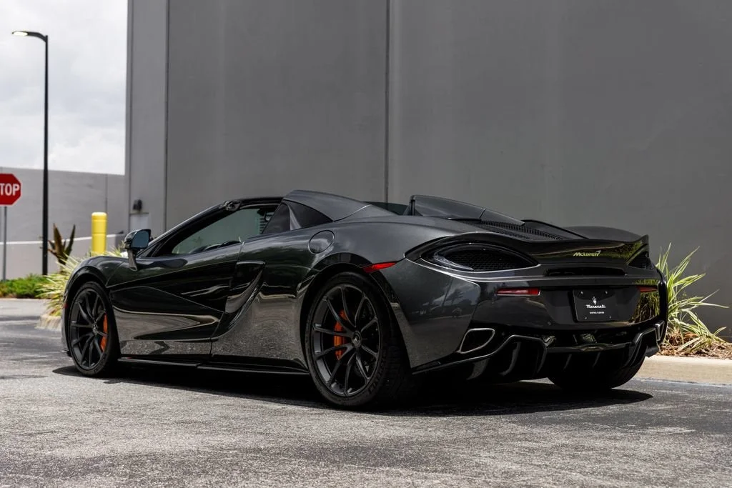 Used 2019 Gray McLaren  image 40