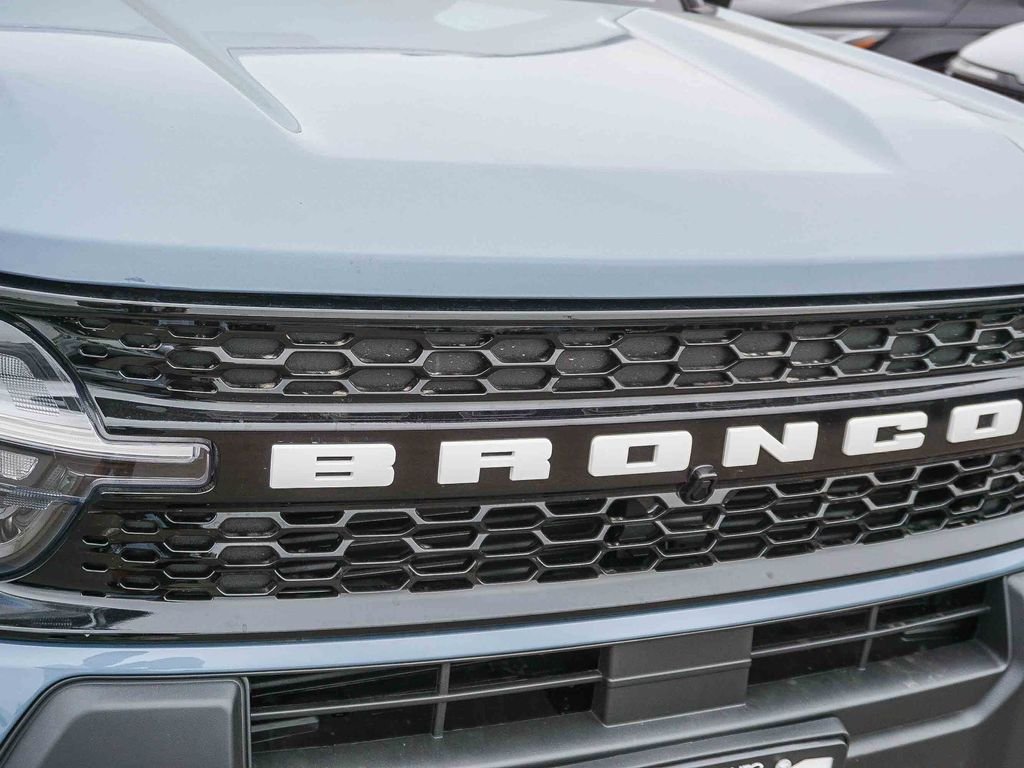 New 2026 Azure Gray Metallic Tri-Coat Ford Outer Banks image 11