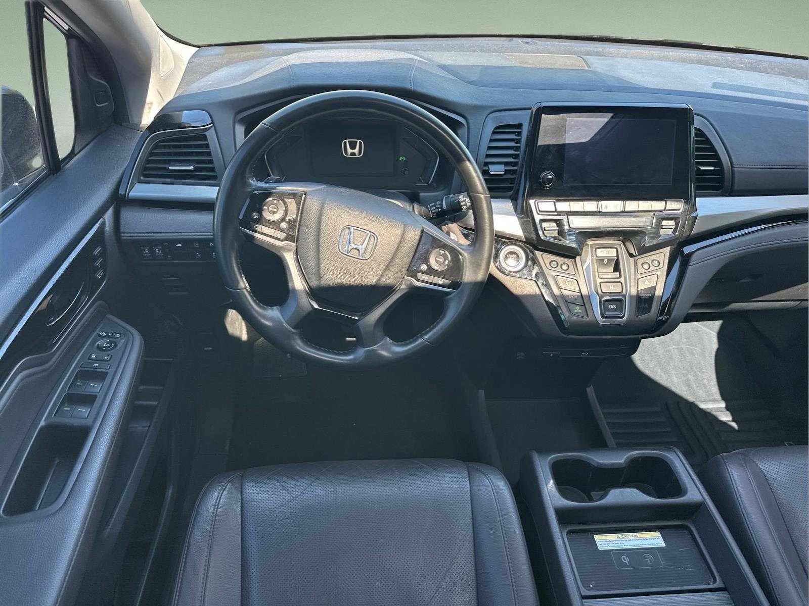 Used 2018 Crystal Black Pearl Honda Elite image 21