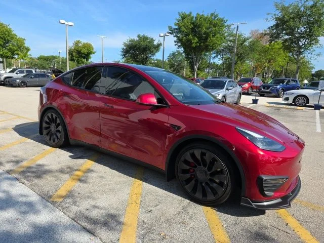 Used 2024 Tesla Model Y Performance with VIN 7SAYGDEFXRF023287 for sale in Pembroke Pines, FL