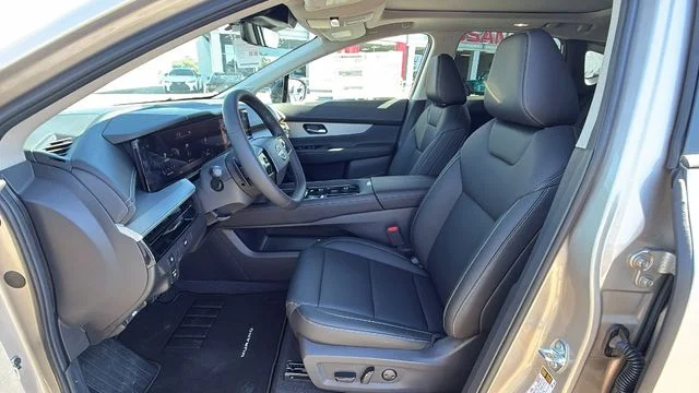 New 2026 Gold Nissan SL image 32