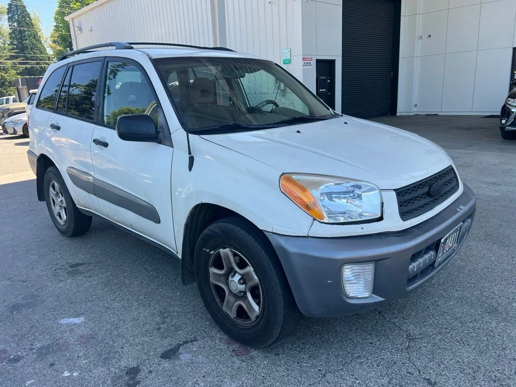 Used 2003  Toyota Base image 1