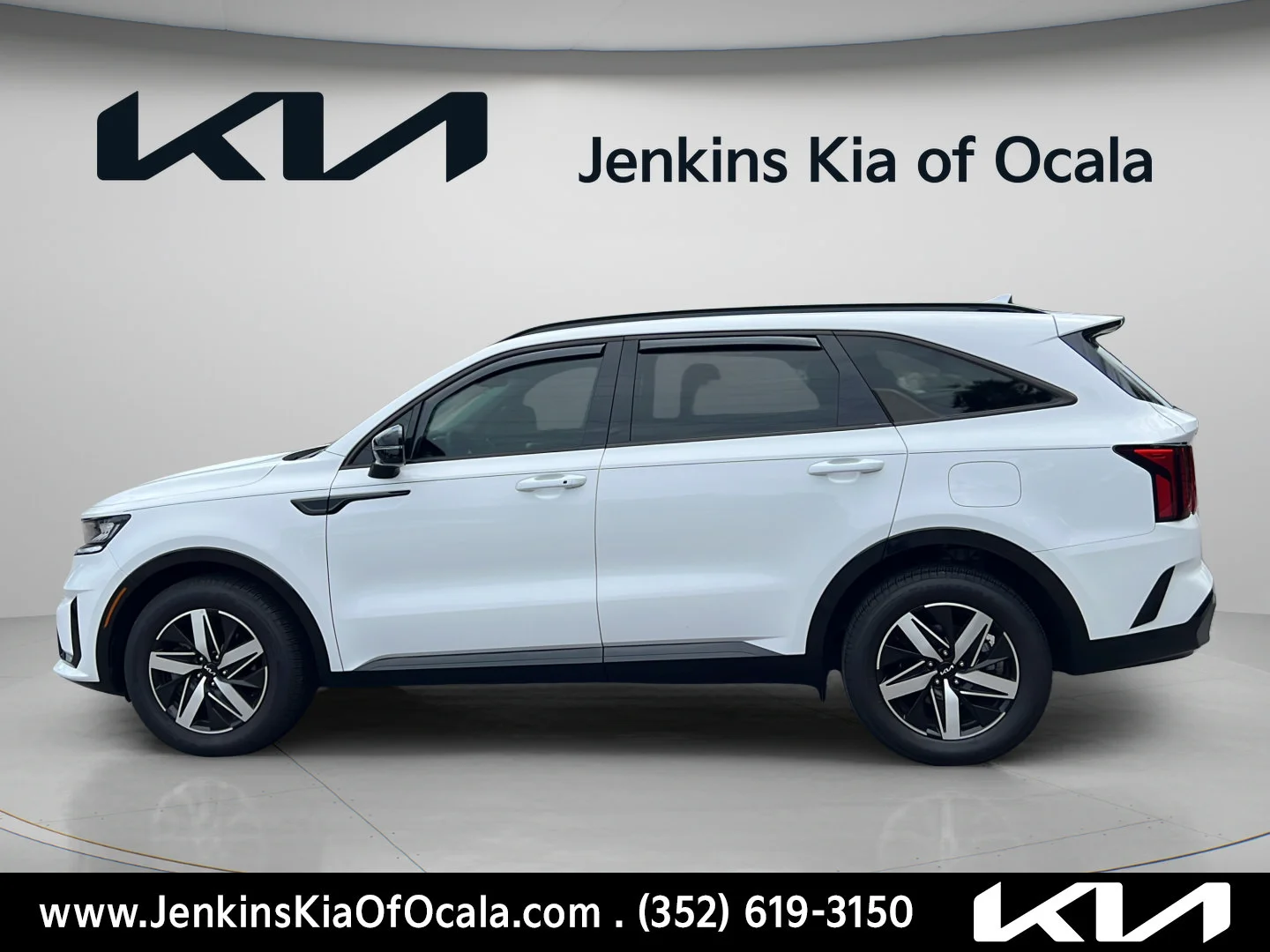Used 2023 Glacial White Pearl Kia EX image 6