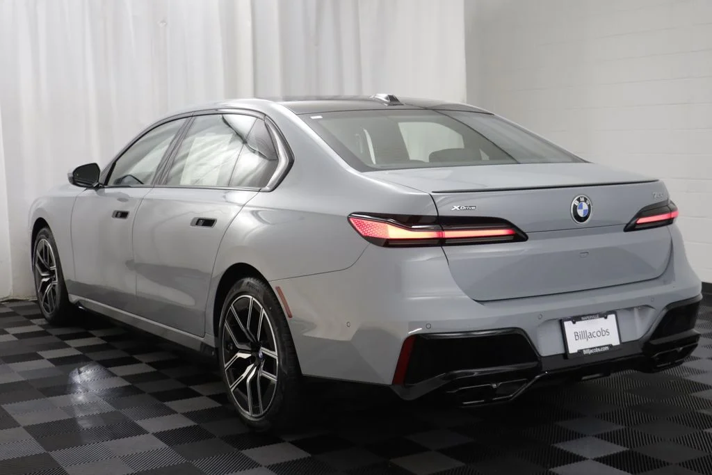 New 2026 Gray BMW 760i xDrive image 17
